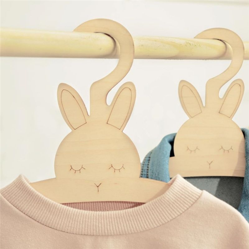 20PCS Cute Wooden Clothes Hang - Baby Clothing Hanging Rack 评论和价格
